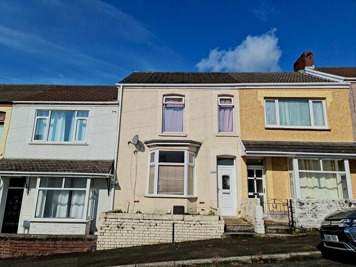Houses for sale & to rent in SA1 8QY, Langdon Road, St. Thomas Swansea