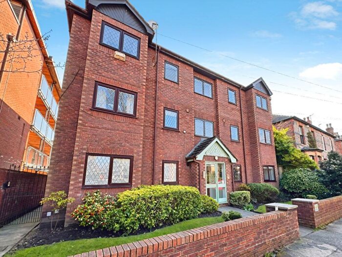 2 Bedroom Flat For Sale In Hesketh Avenue, Didsbury, Manchester, M20