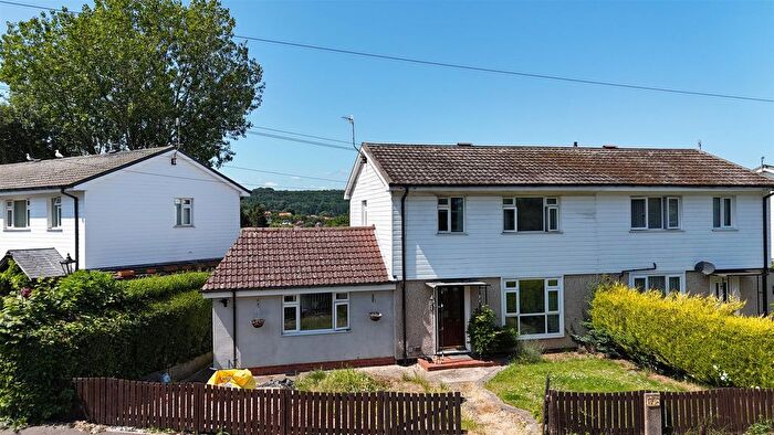 4 Bedroom Semi-Detached House For Sale In Sandybed Crescent, Scarborough, YO12