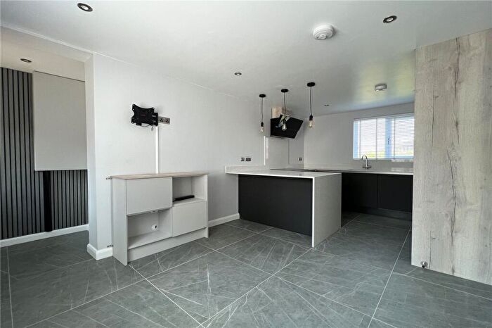 1 Bedroom Maisonette To Rent In Heronbridge Close, Westlea, Swindon, SN5