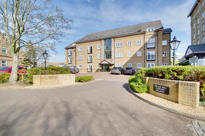 2 Bedroom Apartment For Sale In Mill Side London Road, St. Ives, PE27