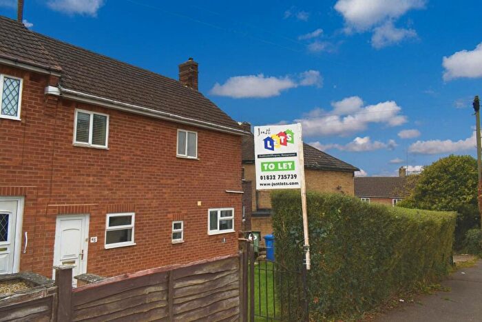 3 Bedroom Terraced House To Rent In Elizabeth Road, Rothwell, NN14