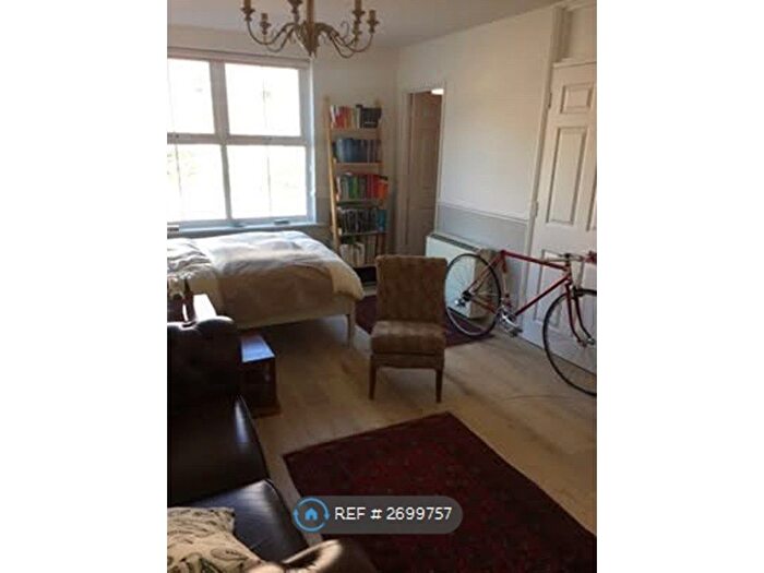 Studio To Rent In Paxton Road, Forest Hill, SE23