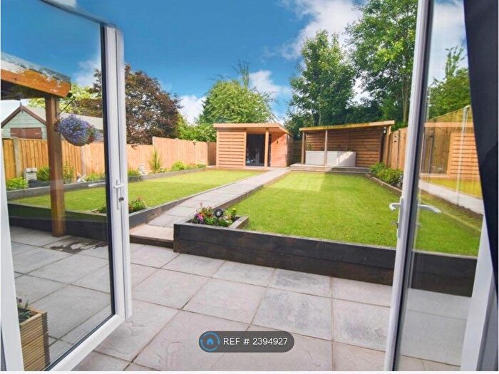 3 Bedroom Semi-Detached House To Rent In Ladybrook Lane, Mansfield, NG19