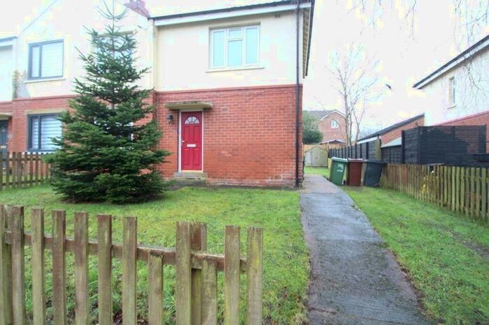3 Bedroom Terraced House To Rent In Henshaw Avenue, Yeadon, Leeds, West Yorkshire, LS19