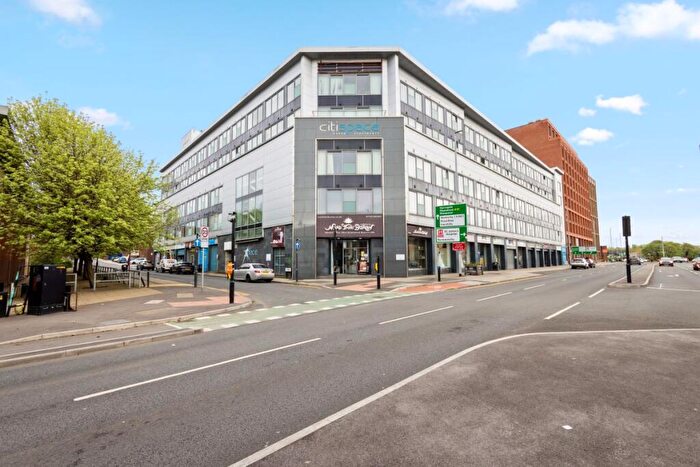 1 Bedroom Apartment For Sale In Apartment Citispace West, Leylands Road, Leeds, West Yorkshire, LS2