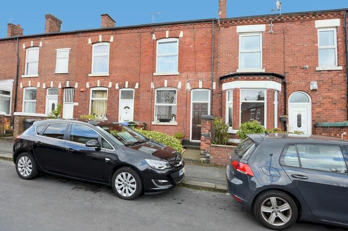 2 Bedroom Detached House To Rent In Thornley Street, Hyde, Cheshire, SK14