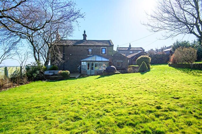 3 Bedroom Detached House For Sale In Hougomont, Low Lane, Queensbury, BD13