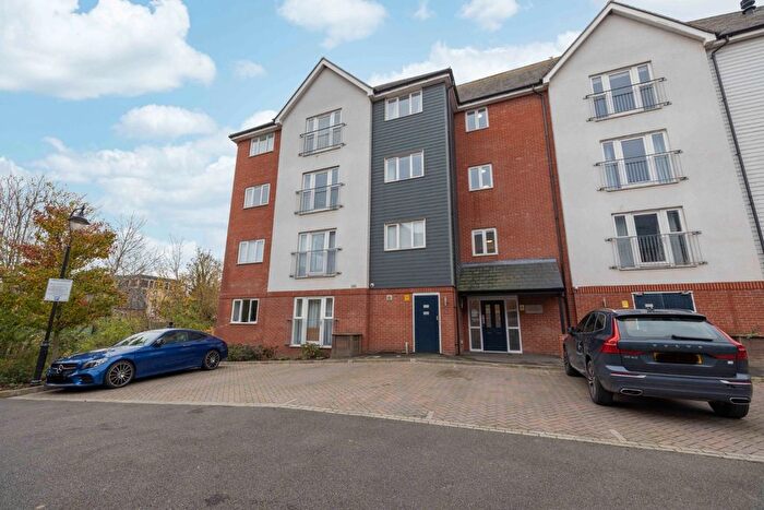 2 Bedroom Flat To Rent In Westwood Drive, Canterbury, Kent, CT2