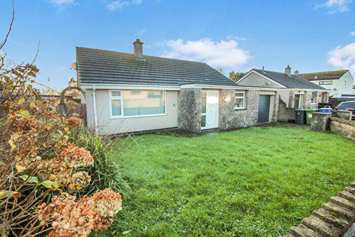 3 Bedroom Detached Bungalow For Sale In Lon Newydd, Amlwch, LL68