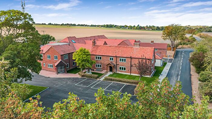 1 Bedroom Flat For Sale In Kingswell Court, Harwell, OX11