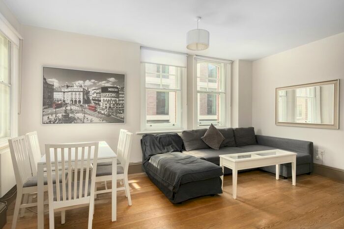 2 Bedroom Flat To Rent In Goodge Street, London, W1T