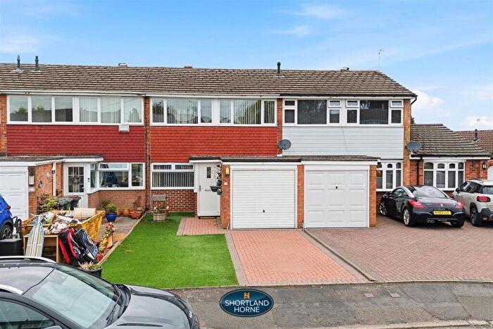 3 Bedroom Terraced House For Sale In Bruce Road, Exhall, Coventry, CV7