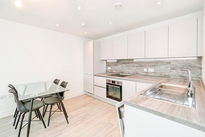 2 Bedroom Apartment For Sale In Television House, Meridian Way, Southampton, SO14