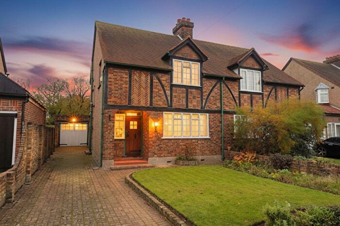 3 Bedroom Property To Rent In Breakspear Road, Ruislip, HA4