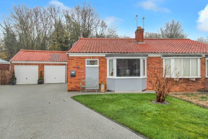 1 Bedroom Semi-Detached Bungalow For Sale In Beatswell Lawn, North Stainley, Ripon, HG4