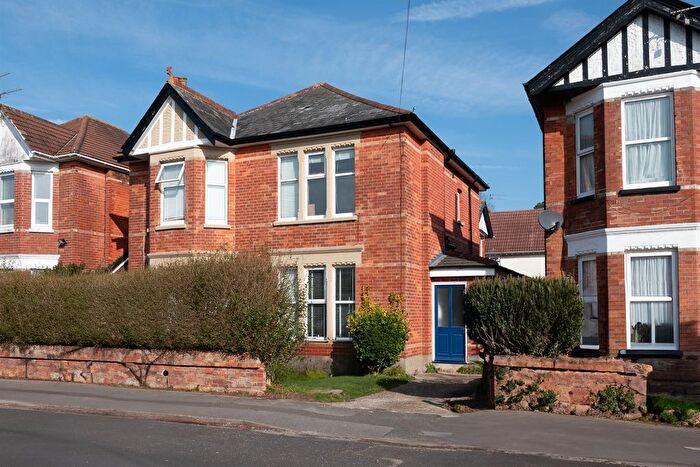 7 Bedroom Detached House For Sale In Chatsworth Road, Bournemouth, BH8