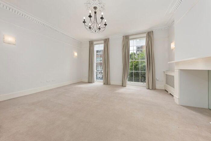 Studio To Rent In Blandford Street, London, W1U