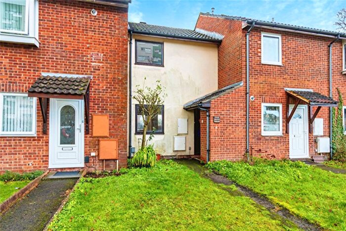 1 Bedroom Terraced House For Sale In Charmouth Terrace, Irving Road, Southampton, Hampshire, SO16