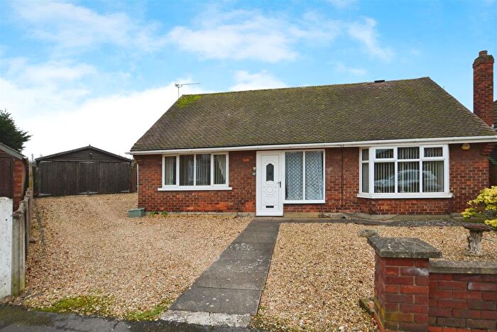 2 Bedroom Detached Bungalow For Sale In Marmion Road, Scunthorpe, DN16
