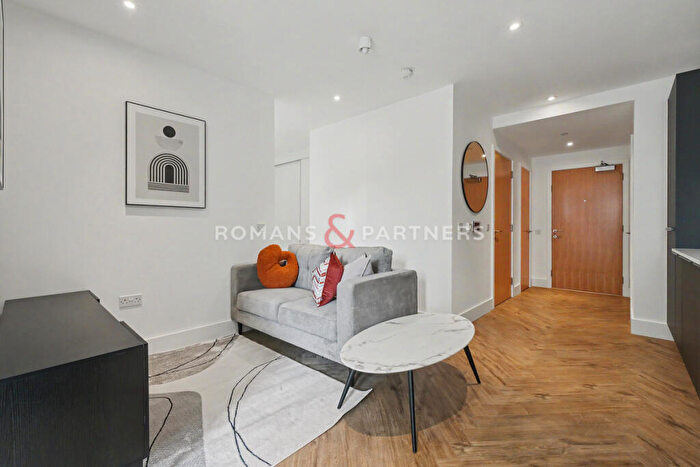Studio To Rent In Estelle House, Bow, E3