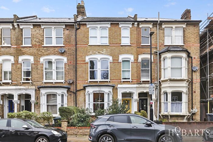 6 Bedroom Terraced House For Sale In Connaught Road, Stroud Green, London, United Kingdom, N4