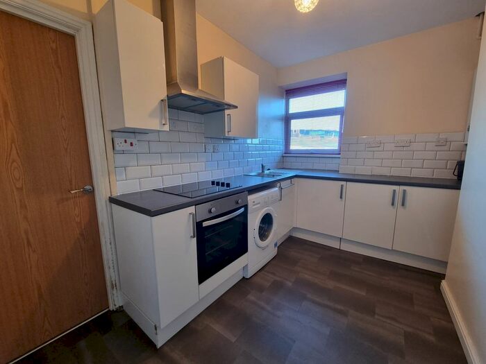 2 Bedroom Flat To Rent In Lower Dock Street, Newport, NP20
