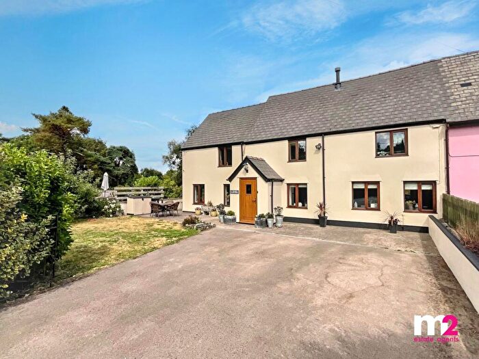 4 Bedroom Semi-Detached House For Sale In Llanbadoc, Usk, NP15