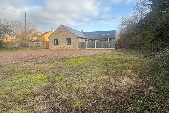 4 Bedroom Detached Bungalow For Sale In Main Road, Brookville, IP26