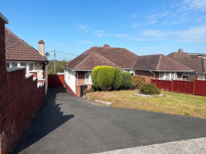 2 Bedroom Semi-Detached Bungalow For Sale In Marina Road, West Park, Plymouth, PL5