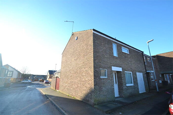 3 Bedroom Semi-Detached House To Rent In Greig Walk, Corby, NN18