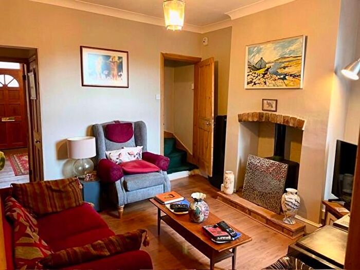 2 Bedroom Terraced House To Rent In Avenue Road Extension, LE2