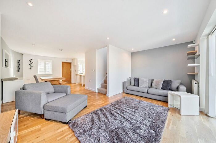 2 Bedroom End Of Terrace House To Rent In Grove Road, London, SW19
