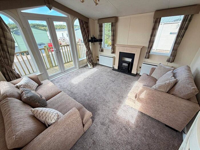 2 Bedroom Caravan For Sale In Carnforth, Carnforth, LA6