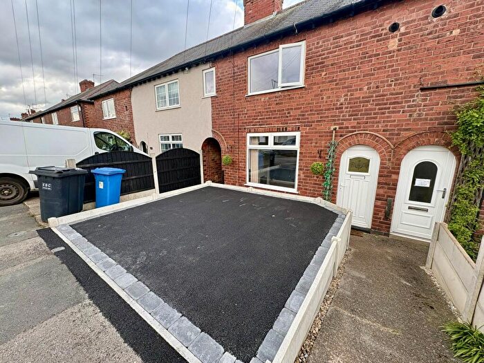 3 Bedroom Terraced House To Rent In Victor Crescent, NG10