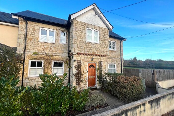 4 Bedroom Terraced House For Sale In Dockenfield Road, Bucks Horn Oak, Farnham, Hampshire, GU10