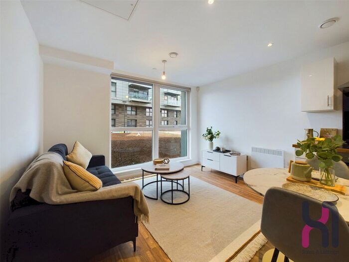 1 Bedroom Flat To Rent In Manchester Waters, Pomona Strand, Old Trafford, M16