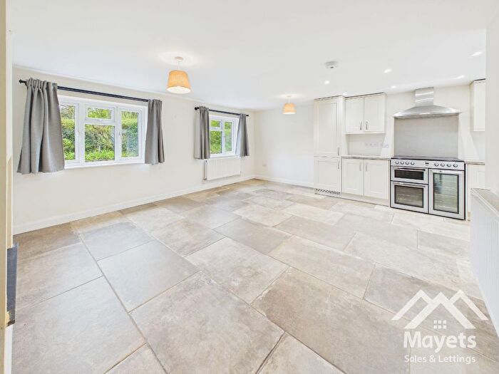 4 Bedroom Cottage To Rent In White Cottages, Potters Lane, Samlesbury, Preston, PR5