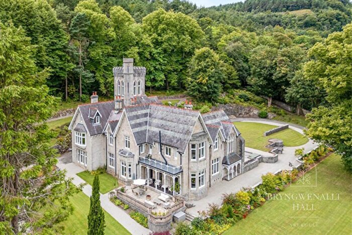 6 Bedroom Detached House For Sale In Llanfair Road, Abergele, LL22