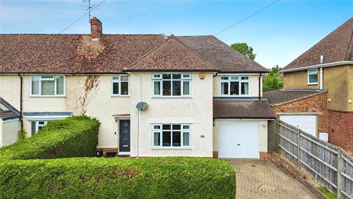 4 Bedroom End Of Terrace House For Sale In Stuart Close, Emmer Green, Reading, Berkshire, RG4
