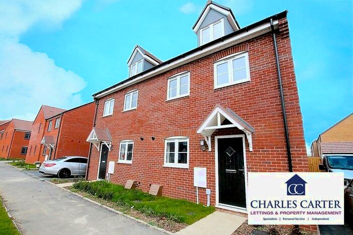 4 Bedroom Semi-Detached House To Rent In Hunts Grove Drive, Hardwicke, Glos, GL2