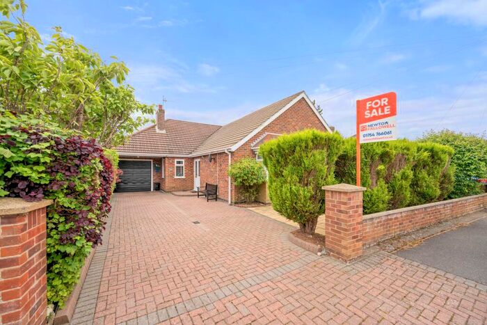 3 Bedroom Detached Bungalow For Sale In Frederica Road, Skegness, PE25