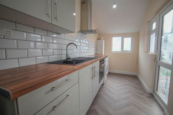 3 Bedroom Terraced House To Rent In Sandling Ave, Horfield, Bristol, BS7