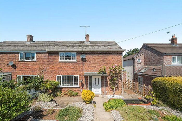 3 Bedroom Semi-Detached House For Sale In Pinewood Way, North Colerne, Chippenham, SN14