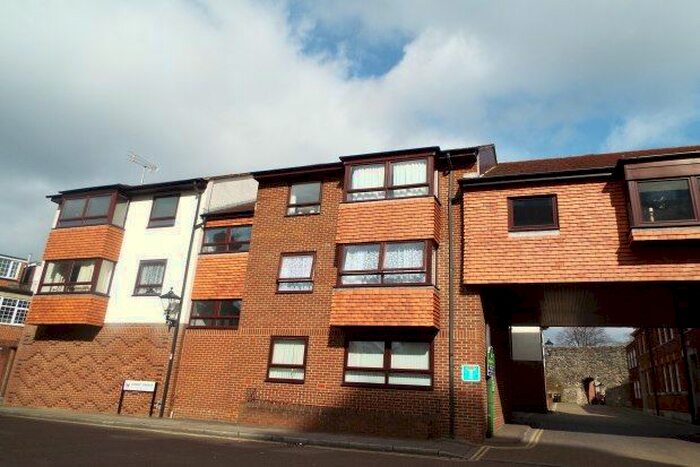 1 Bedroom Flat To Rent In Maddison Street, Southampton, SO14