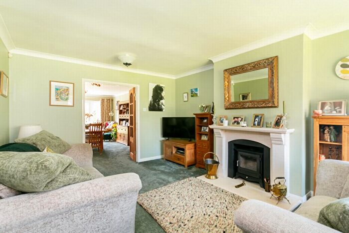 4 Bedroom Detached House For Sale In Grimston Avenue, Folkestone, CT20