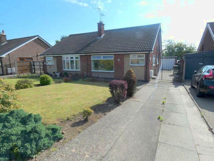 2 Bedroom Property To Rent In Heathland Close, Mansfield, NG18