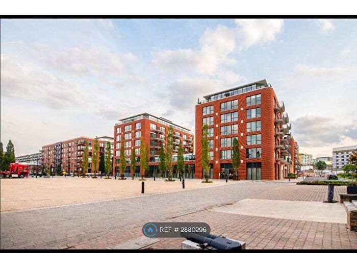 1 Bedroom Flat To Rent In Woolwich Arsenal D L R Station, London, SE18