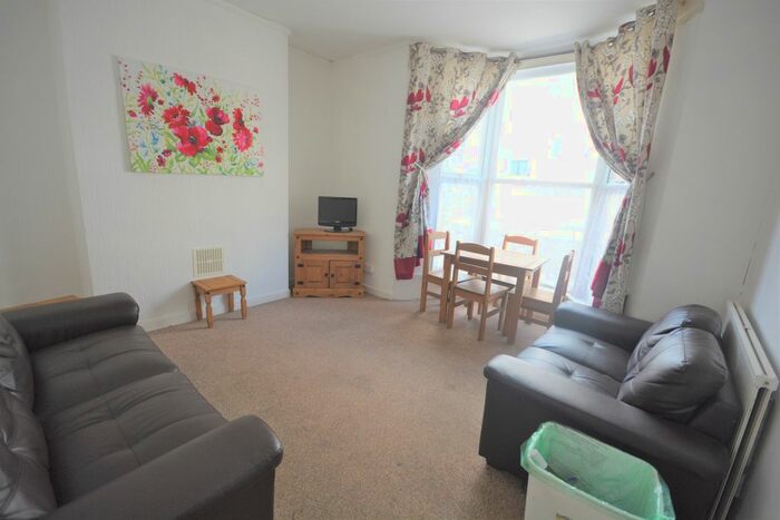 5 Bedroom Property To Rent In King Edward Road, Brynmill, Swansea, SA1