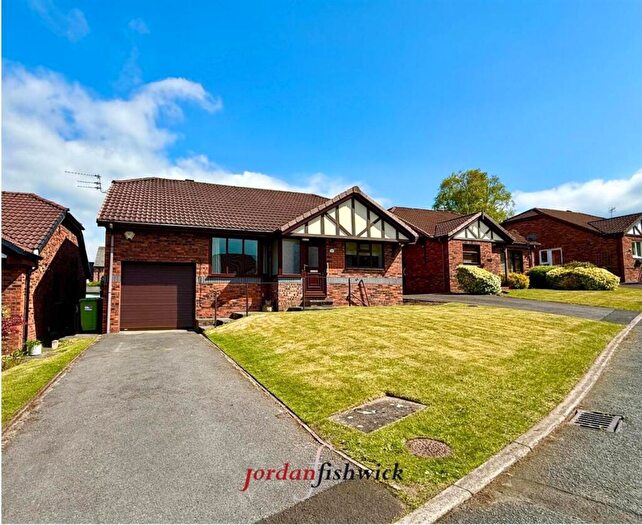 3 Bedroom Detached Bungalow For Sale In Cornfield Close, Macclesfield, SK10